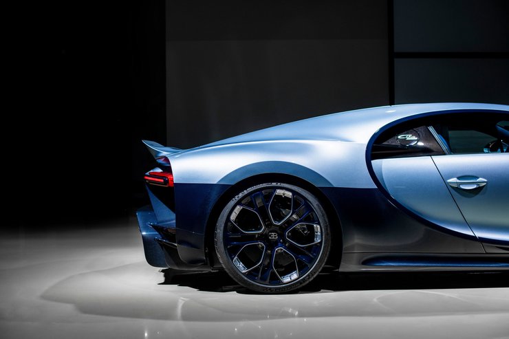 Bugatti Chiron Profilée W16