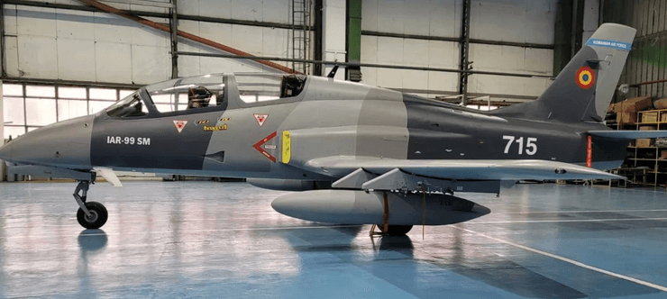 Румынский самолет IAR-99SM