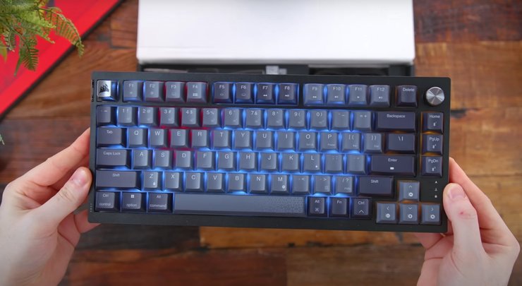 Клавиатура Corsair K65