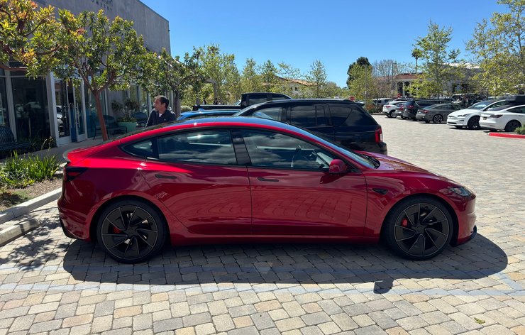 Tesla Model 3 2024, Tesla Model 3 Ludicrous, Tesla Model 3, электромобиль Tesla, новая Tesla Model 3, новая Tesla Model 3