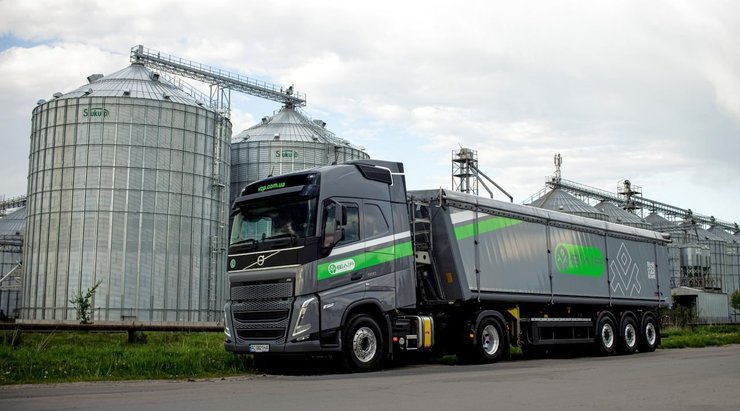 Материнська компанія "ВОЛИНЬ-ЗЕРНО-ПРОДУКТ" розпочала діяльність у 2001 році