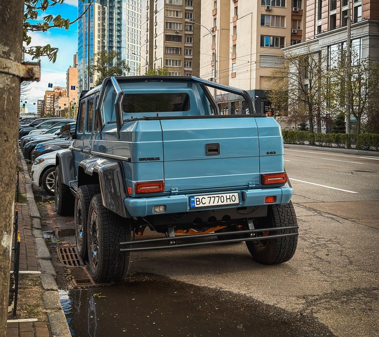 Mercedes G63 AMG 6X6