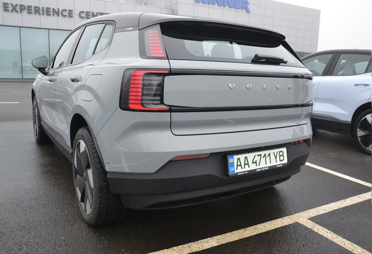 новий Volvo EX30, Volvo EX30 2024, Volvo EX30, кросовер Volvo, електромобіль Volvo, електромобіль Volvo