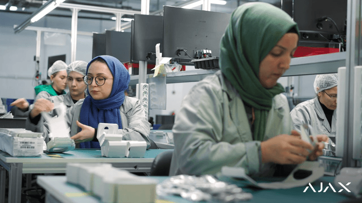 Ajax Systems, Турция, украинские компании за рубежом, украинский бизнес за рубежом, украинский бизнес в Польше, Новая почта в Польше, Ajax Systems в Турции, Фармак в Испании