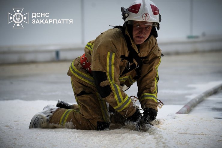 пожежний закарпаття завод