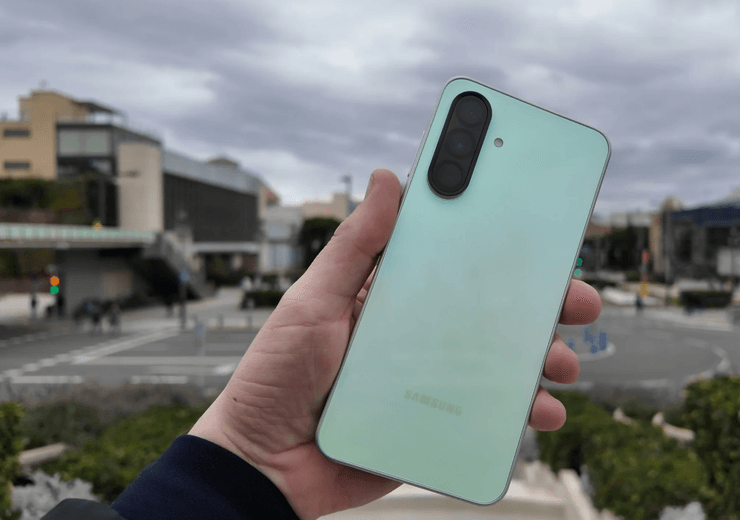 Смартфон Samsung Galaxy A36