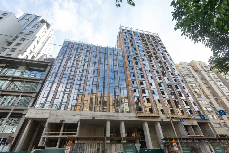 Mieszkania klasy biznes pozostaną najbardziej stabilnym segmentem nieruchomości jesienią 2025 roku