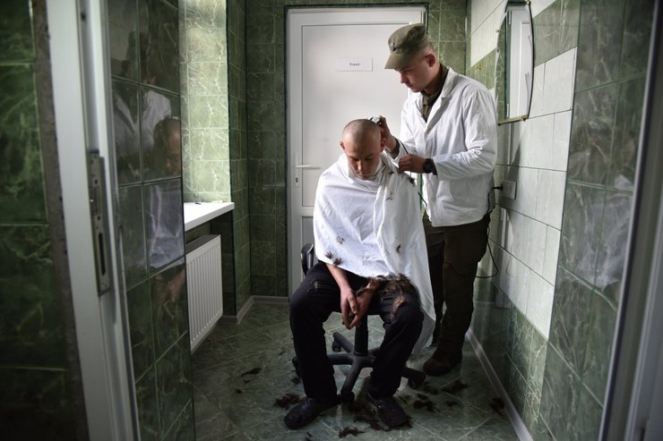 мобілізація в Україні, загальна мобілізація, призов до армії 2022, військова служба в Україні 2022, бронювання персоналу від армії, як отримати бронь від армії, бронь від мобілізації на особливий період, критично важливі підприємства, проект 7681, законопроект про мобілізацію, закон про мобілізацію, як отримати бронь, як отримати відстрочку від армії, мобілізаційні завдання, система бронювання від армії, бронювання від призову