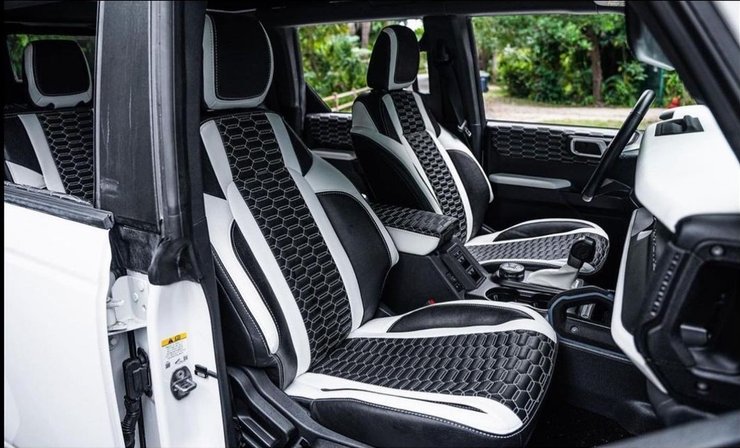 Apocalypse 6x6 Ford Bronco