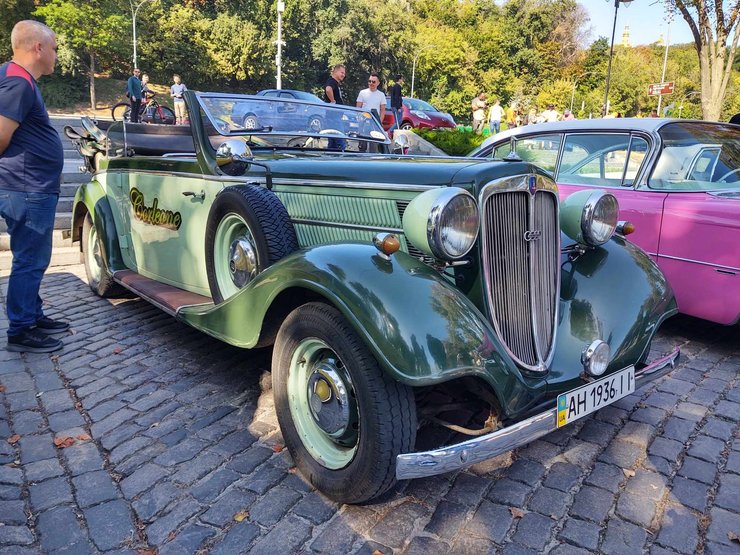 Audi Front UW225, ретро авто, старовинні авто, Porsche 911, Chevrolet Corvette