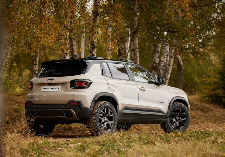 Jeep Avenger 4xe, Jeep Avenger, новый Jeep Avenger, кроссовер Jeep, гибрид Jeep