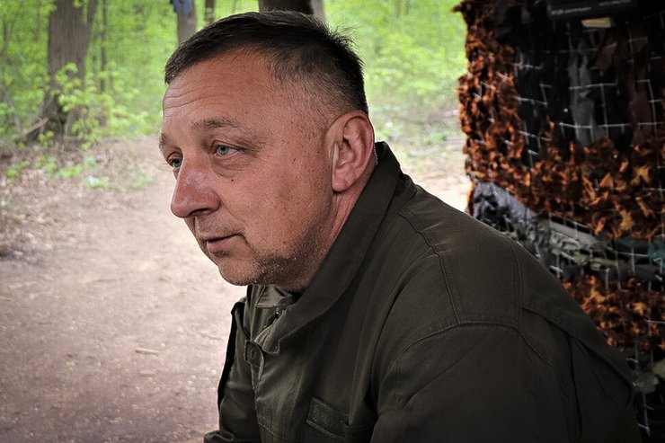 Після війни Вікторович мріє бавитися з онуками.