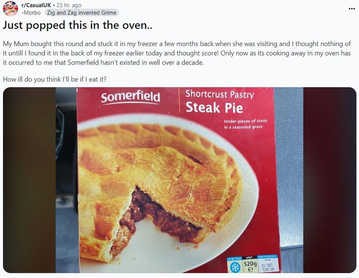 Продукты, продукты, срок годности, мужчина нашел сюрприз с пирогом, интересные истории, странные случаи из жизни