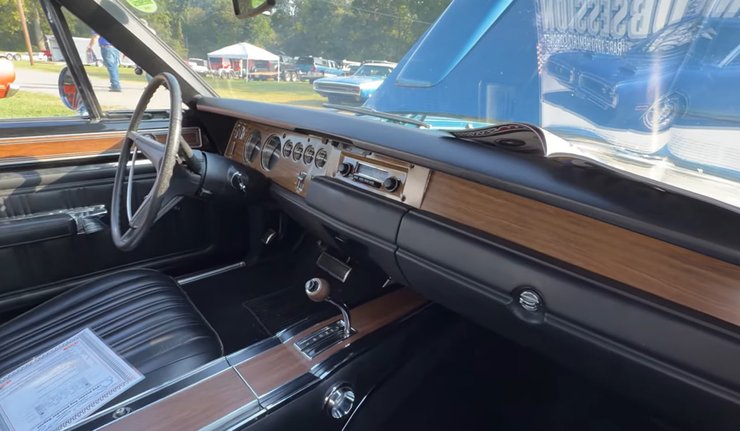 Dodge Hemi Coronet R/T з пробігом 300 км знайшли у США