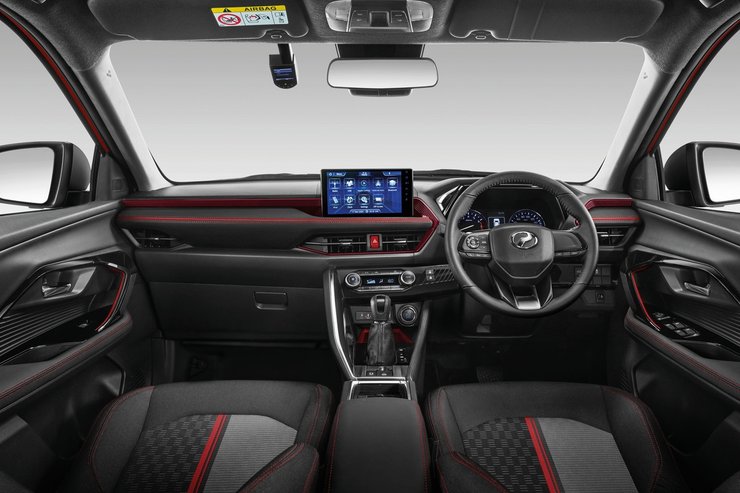 Салон Perodua Traz