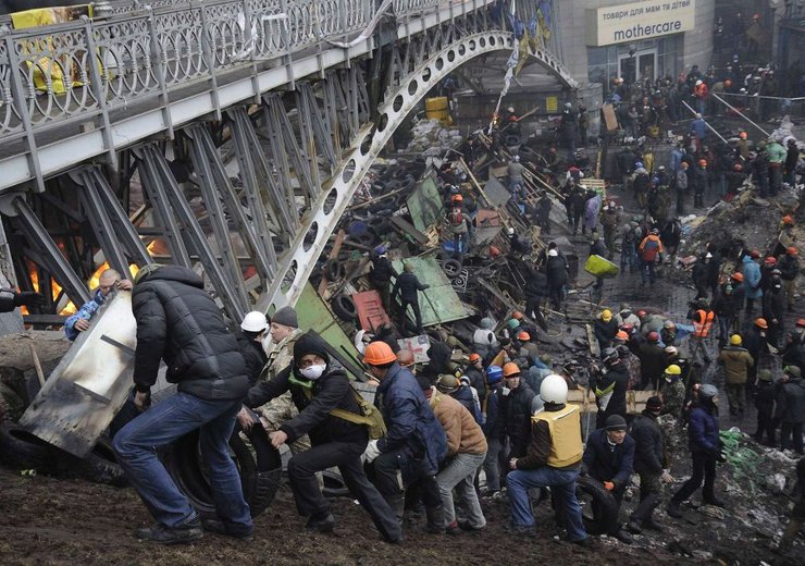 Протести на Майдані