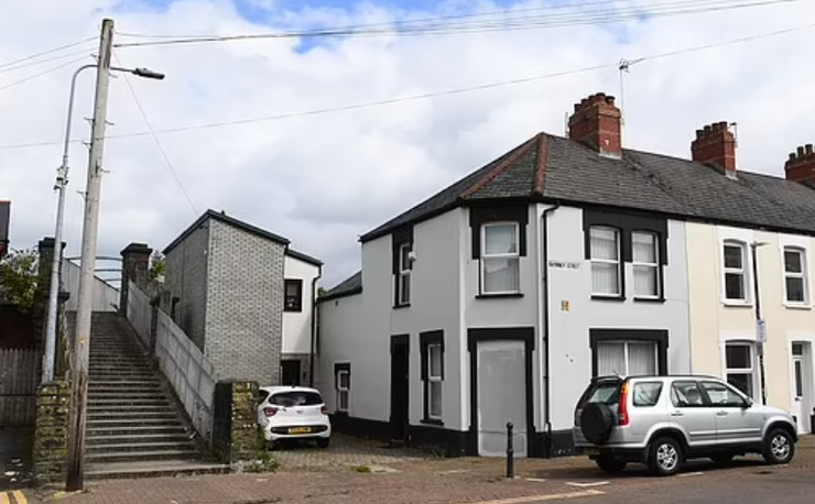 Самый тонкий дом в Великобритании, жилье, недвижимость, интересные дома, как живут люди в крошечных помещениях