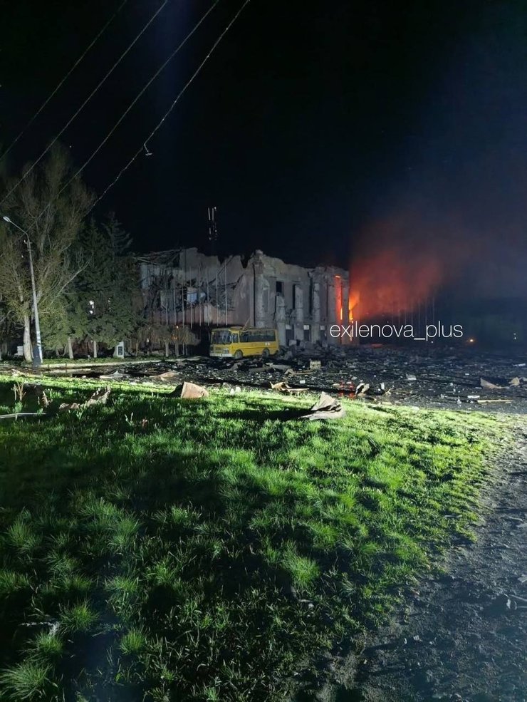 Фото пожара в Горном Донецкой области, 15 апреля