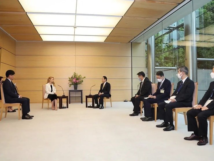 тіна кароль, японія