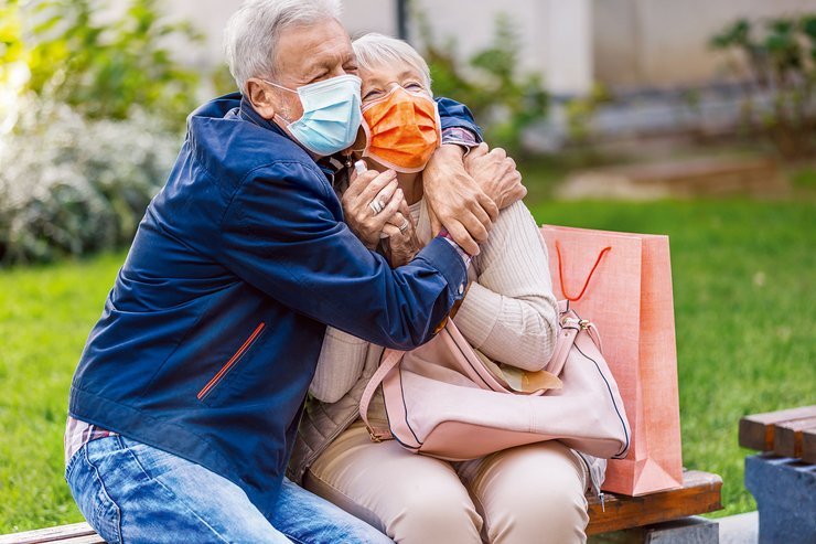 обнимашки, объятия, как правильно обниматься, почему важно обниматься, телесный контакт, день объятий