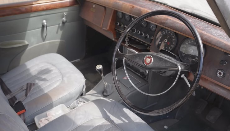 Салон Jaguar Mark 2