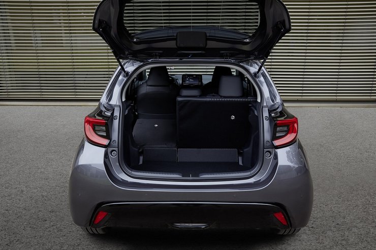 Mazda 2 2022, новая Mazda 2, Mazda 2, гибрид Mazda 2