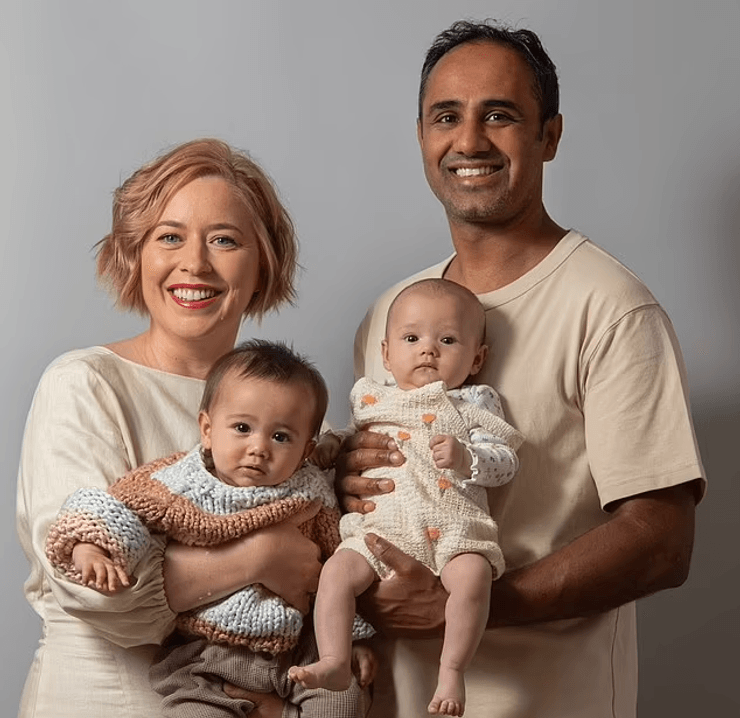 Близнюки народилися з різницею в 4 місяці, близнюки, каліфорнійські близнюки, сурогатне материнство, несподівана вагітність, брат і сестра, немовлята