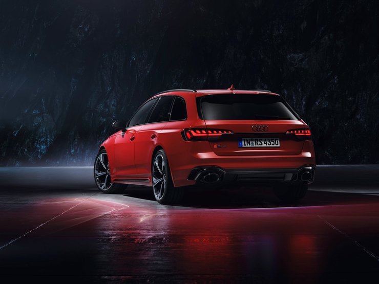 Audi RS4 поточного покоління
