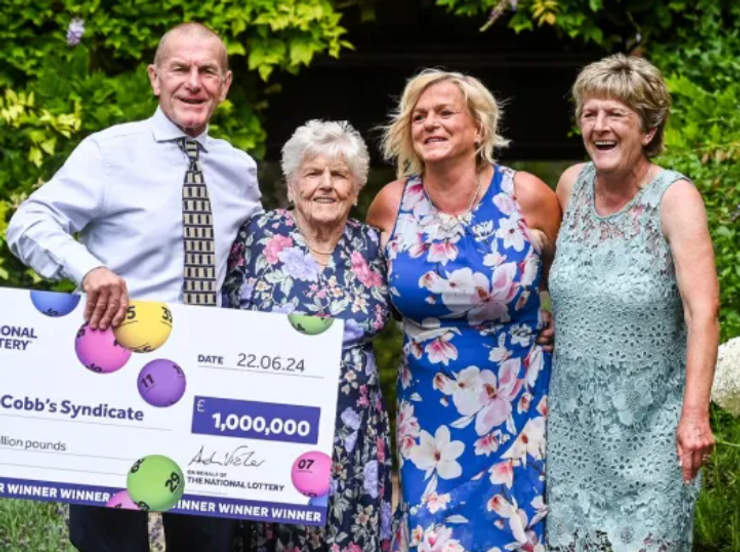 Як виграти у лотерею, жінка зірвала куш, використовуючи однакову комбінацію чисел з 1994 року, удача