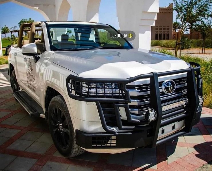 Кабриолет Toyota Land Cruiser 300, Toyota Land Cruiser 300, Toyota Land Cruiser, тюнинг Toyota Land Cruiser 300