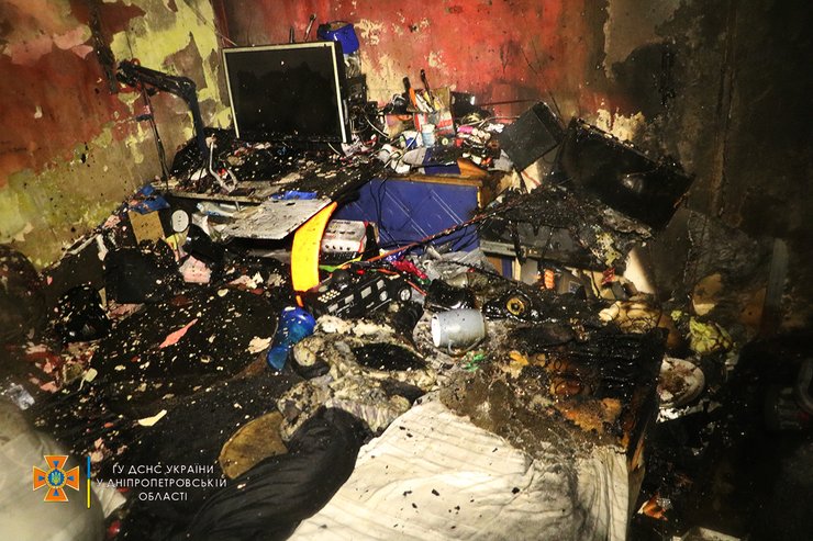 Подар, квартира, згорілі віщі, Дніпро