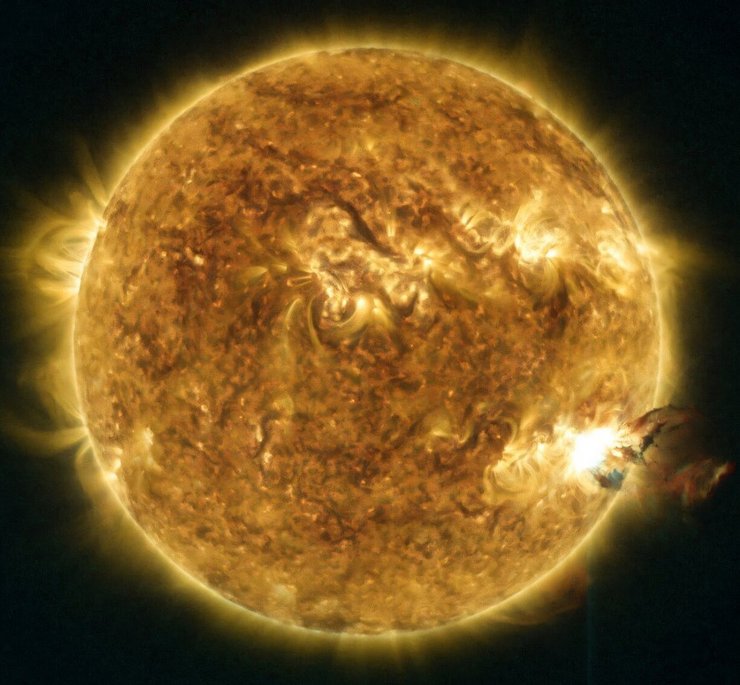 Солнце вспышка