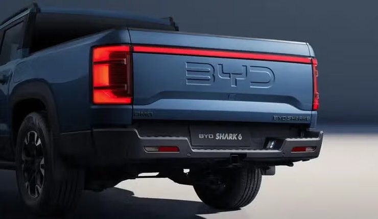 Авто BYD Shark