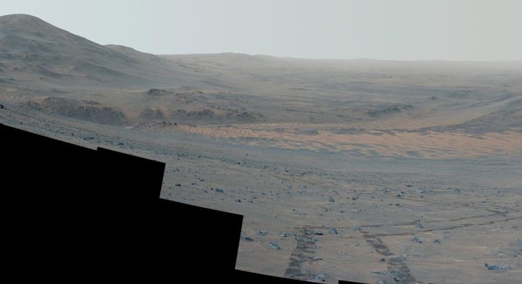 кратер Єзеро