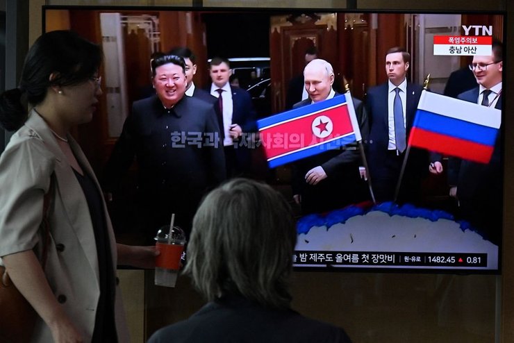 Кім Чен Ин, Володимир Путін, путін у в'єтнамі, путін у північній кореї, путін у кндр, путін і ким чен ин, відносини росії та північної кореї, відносини росії та в'єтнаму, відношення до путіна в азії, путін в азії, як до путіна ставляться в азії