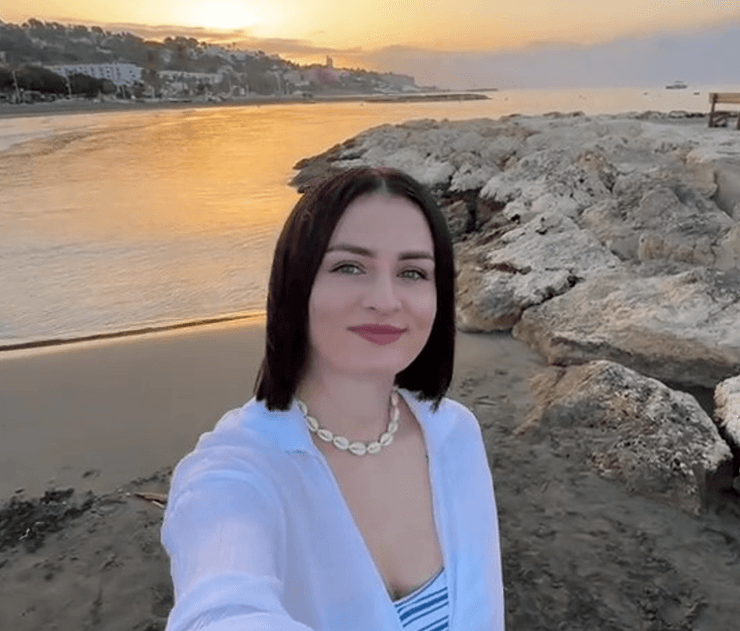 Біженка в Іспанії