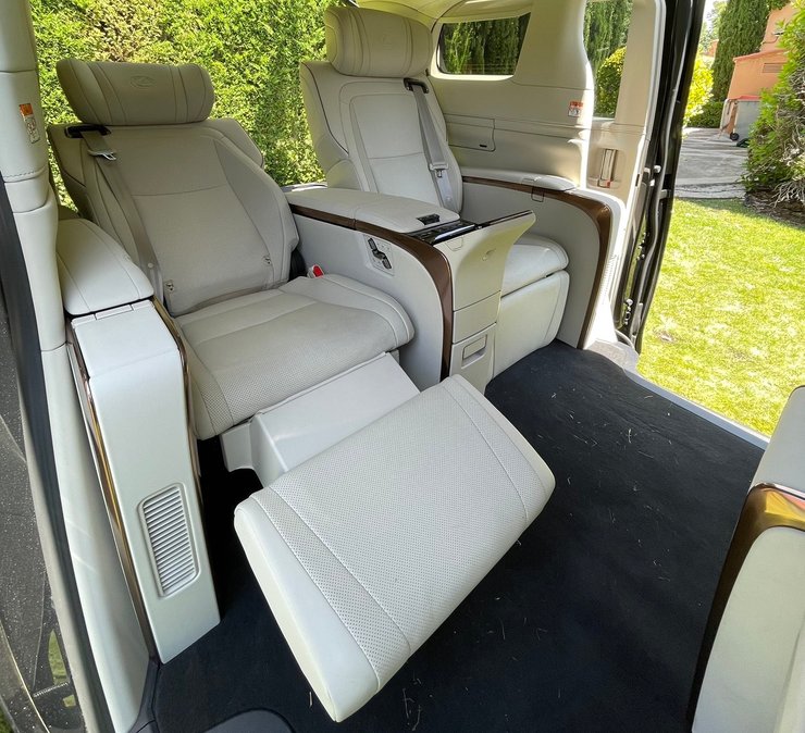 Lexus LM 2023, Lexus LM, новый Lexus LM, минивэн Lexus