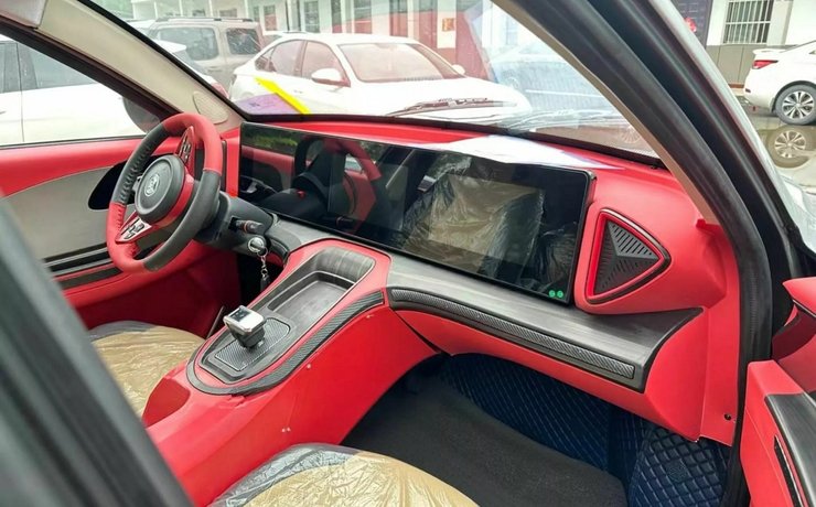 салон электрокара, китайские копии, китайские клоны,