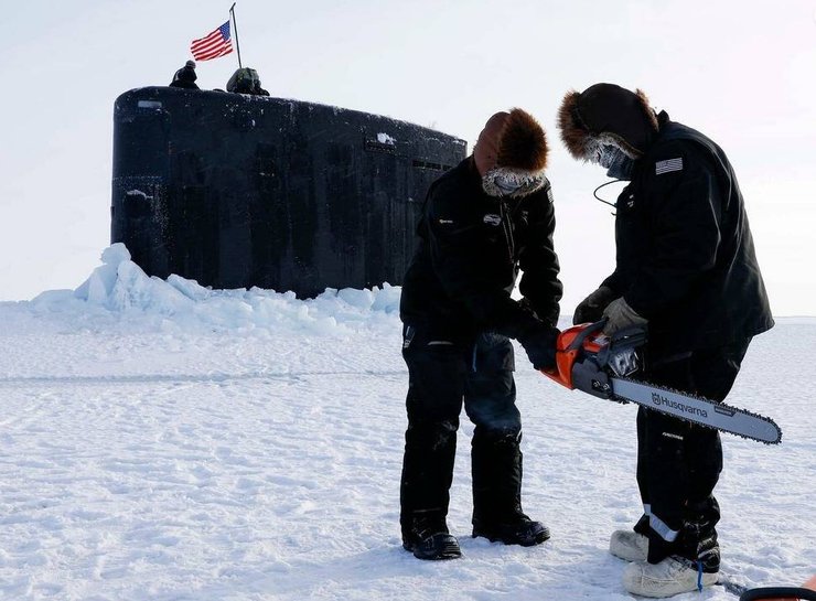 субмарина USS Hampton