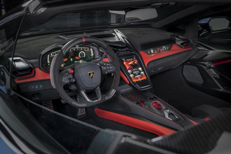 салон Lamborghini Fenomeno Roadster
