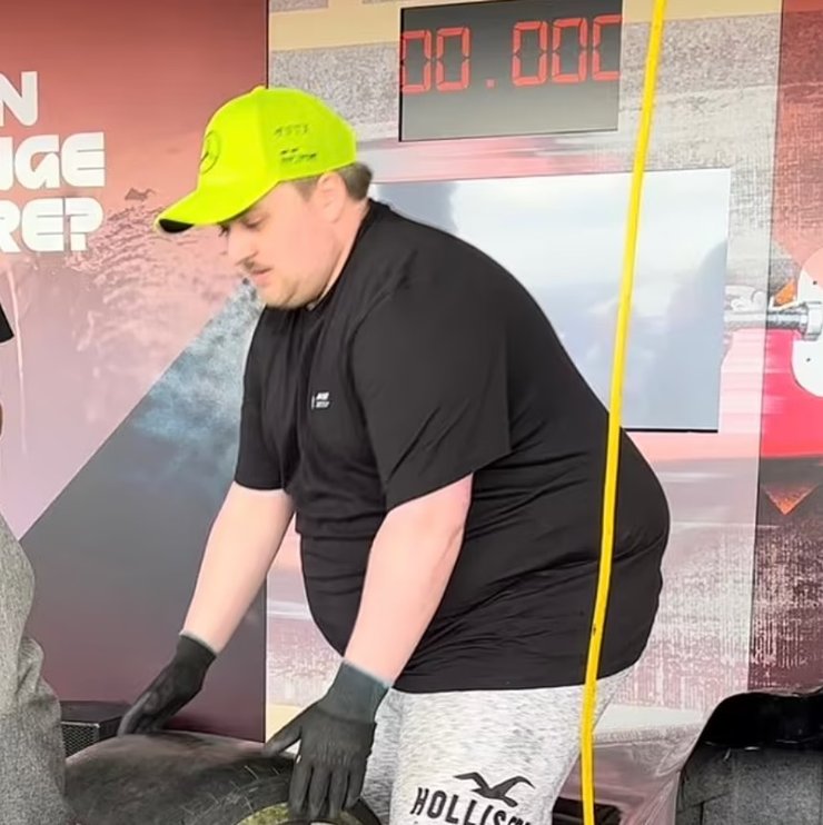 СтюартІсторія британця, історія Стюарта, Стюарт велотренажер