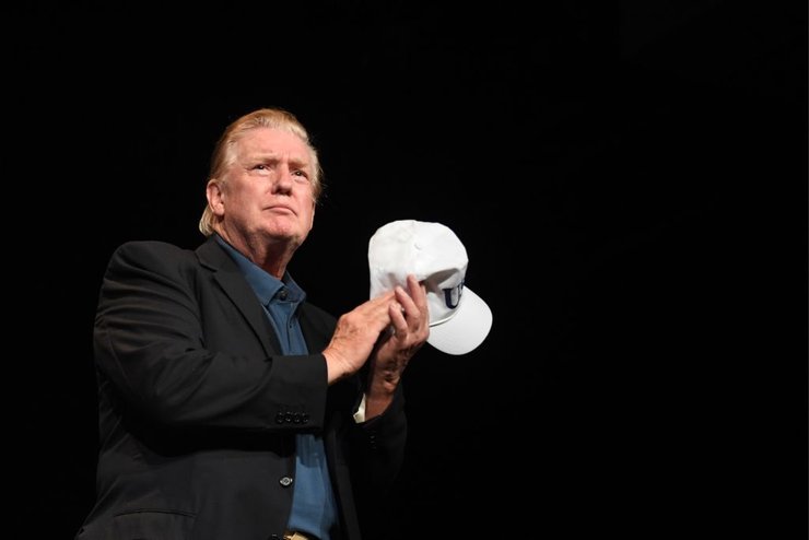 Дональд Трамп, прическа