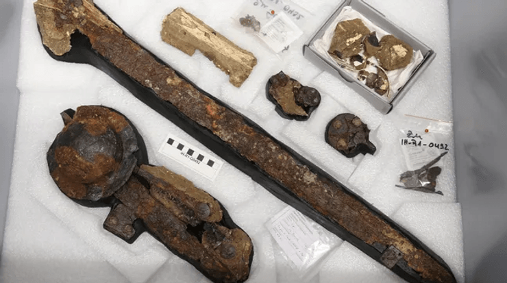 захоронение, меч, спата, воин, роскошь, могила, гроб, Римская империя