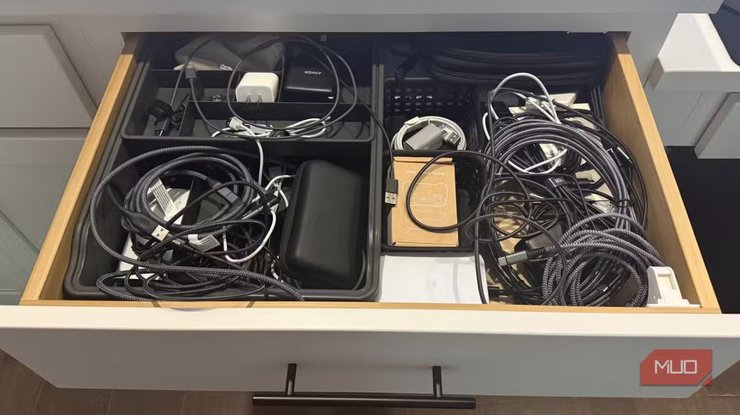 дроти та адаптери зарядки повербанк