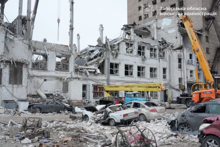 Запорожье, обстрел Запорожья, удар по Запорожью, удар Запорожья, ГСЧС