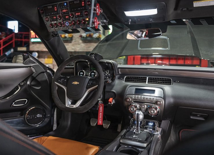Салон Chevrolet Camaro