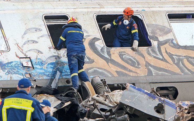 Многие пассажири поезда были студентами в возрасте 20 лет