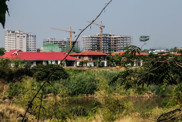 Вид на Шве Кокко из Таиланда