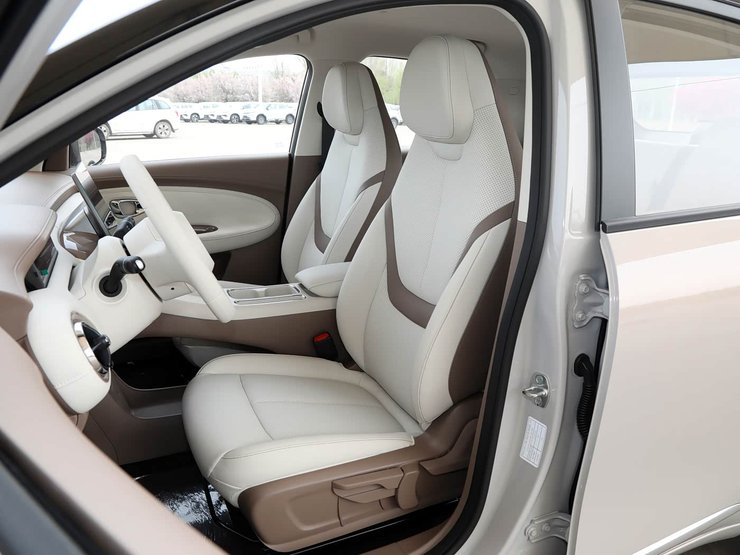 салон Wuling Bingo Pro