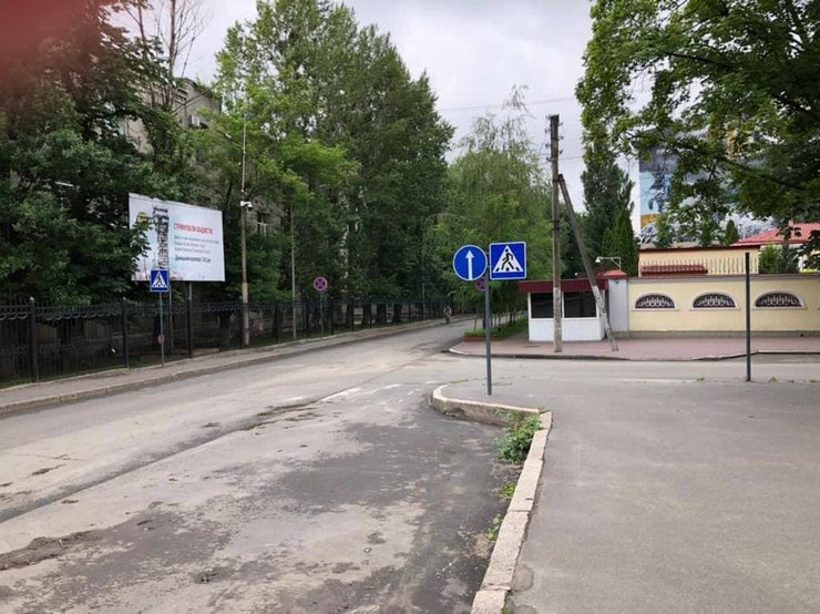 СБУ, Харків, консульство РФ, банер,